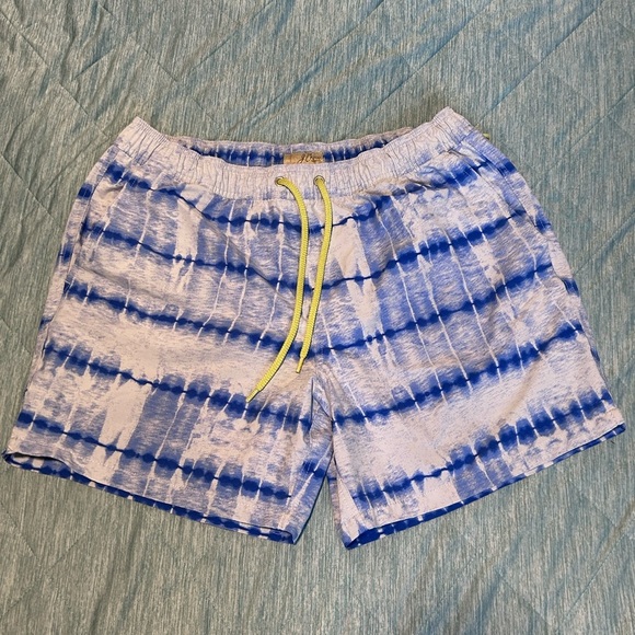 J. CREW Swim Trunks. large. Tie dye. Lined - Picture 1 of 5